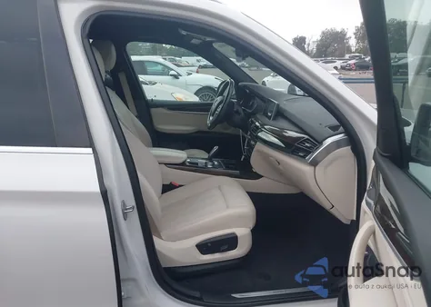 2017 BMW X5 Sdrive35I z USA, uszkodzony, nr VIN 5UXKR2C38H0U22995